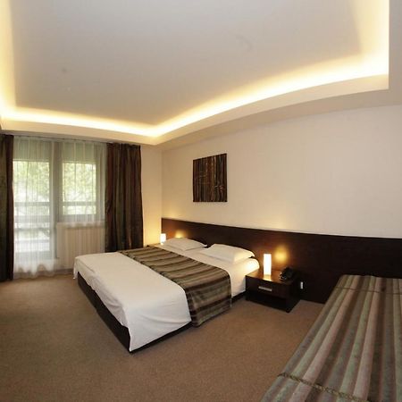 Hotel Smart Sinaia Exterior photo