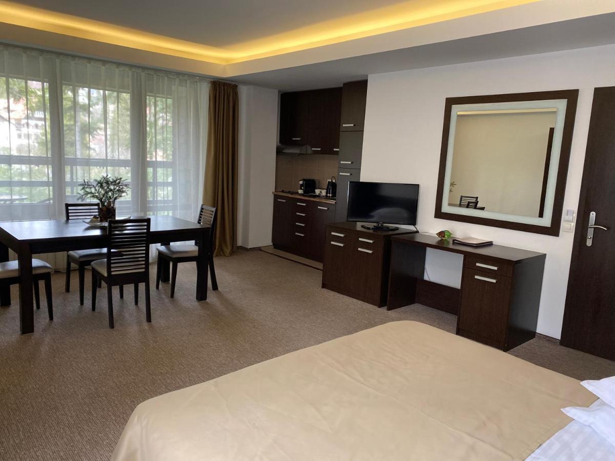 Hotel Smart Sinaia Exterior photo