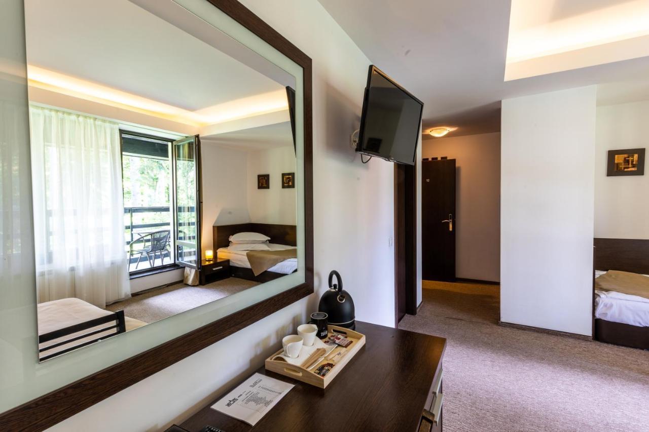 Hotel Smart Sinaia Exterior photo